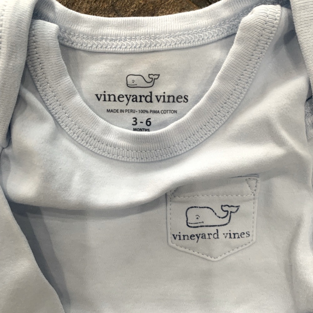 Vineyard Vines long sleeve snap shirt